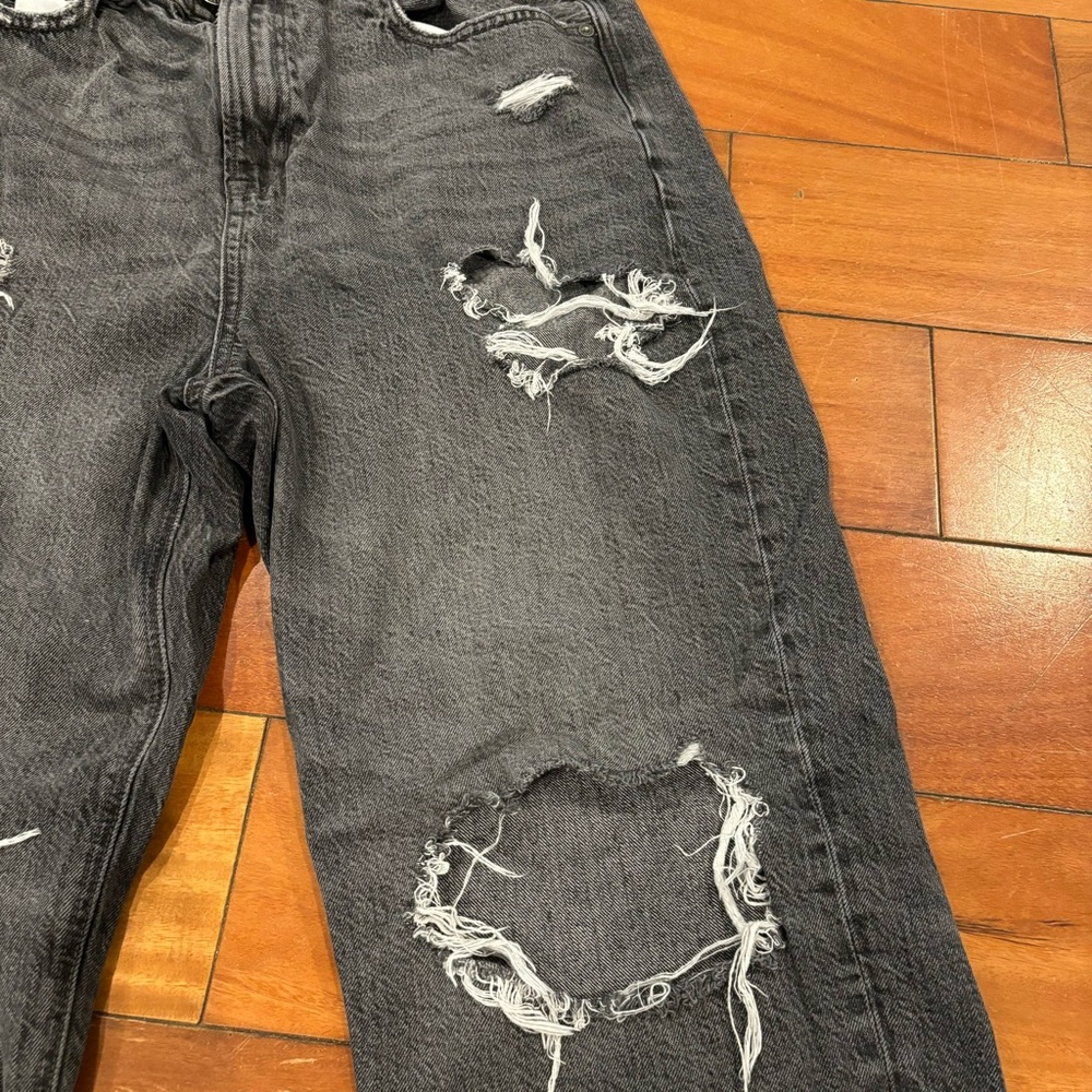Black Ripped Jeans - Picture 4 of 6